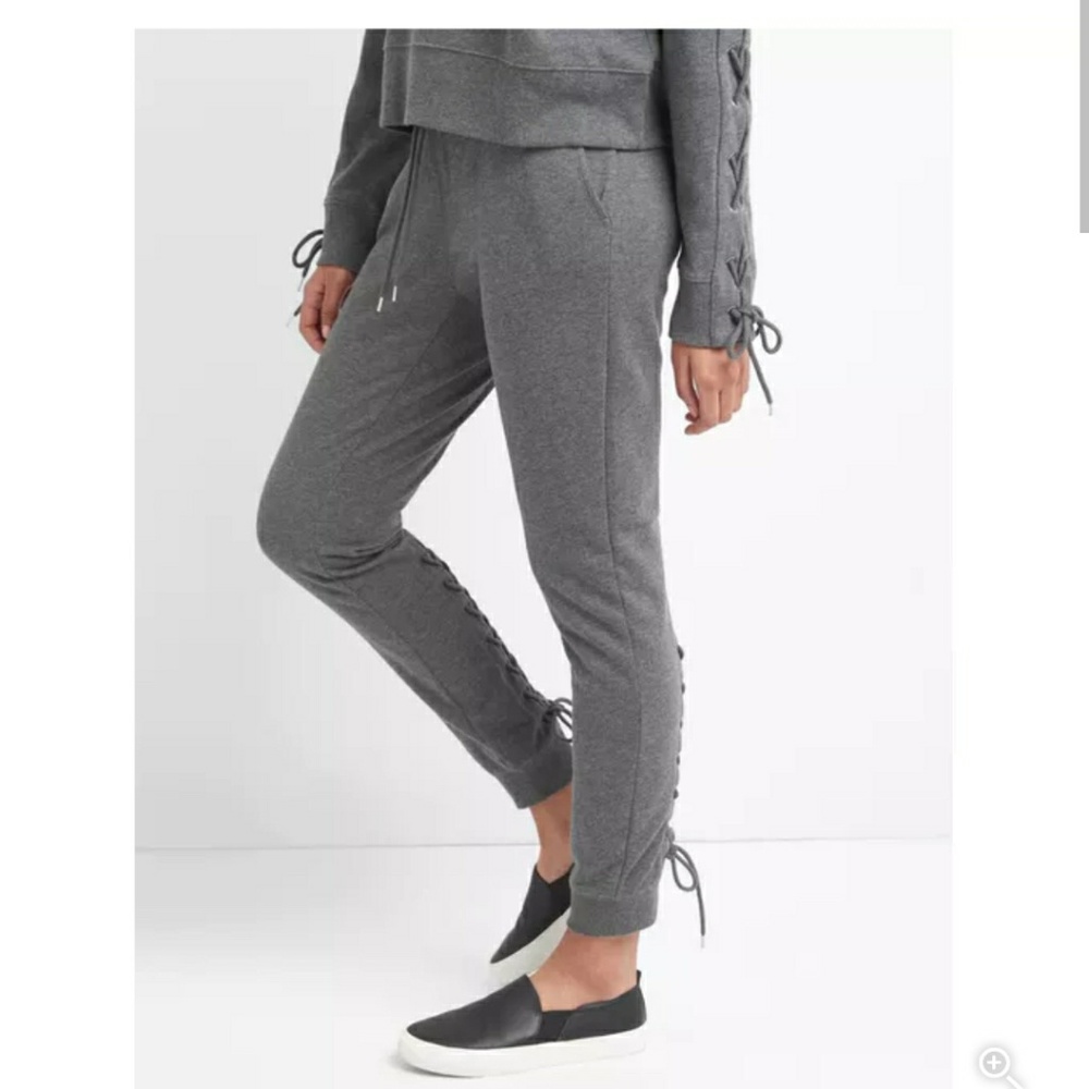 Gray GAP lace-up joggers, size M - new with tags